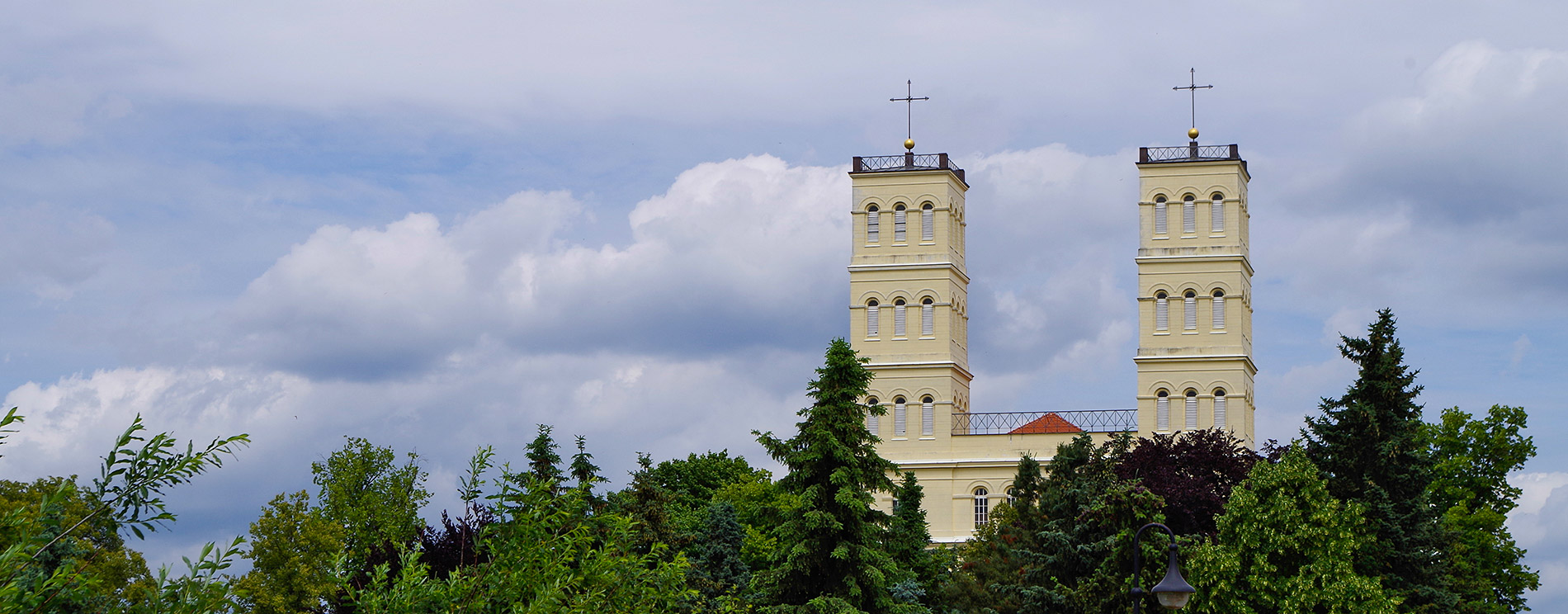 Türme der Schinkelkirche Straupitz