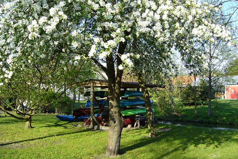 Bootsverleih im Frühling