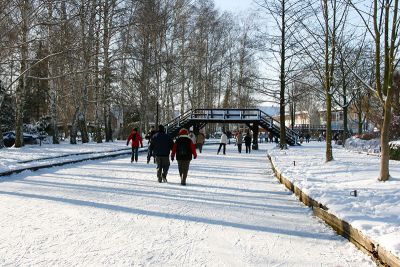 Wandern, wo sonst Kähne fahren