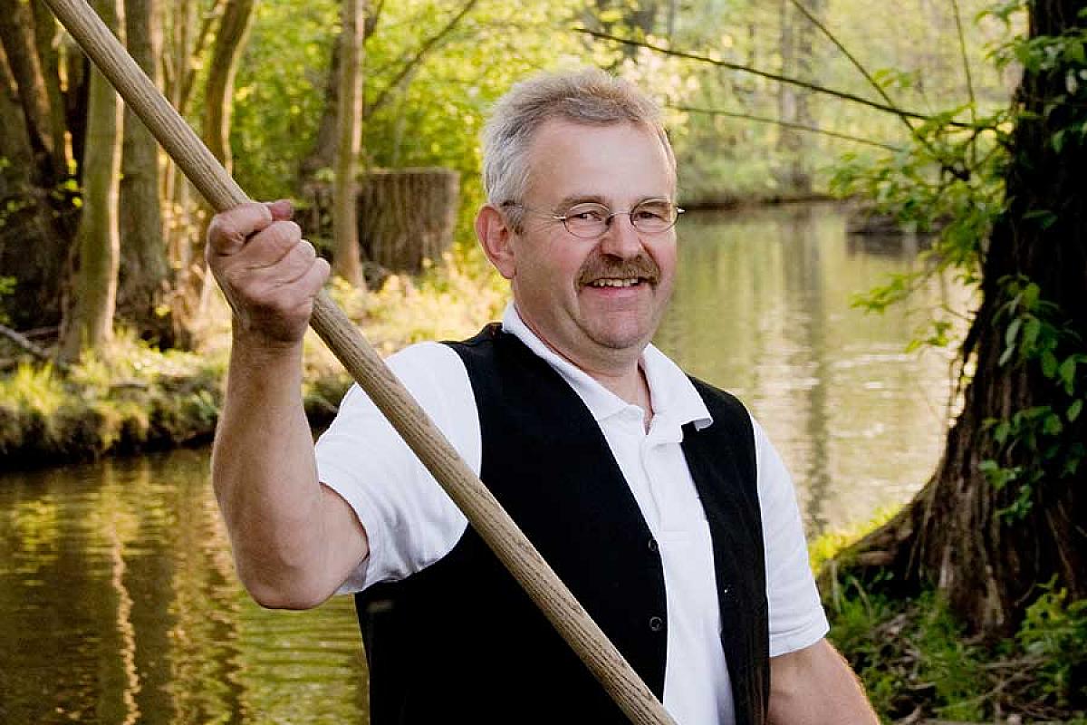 Kahnfahrten mit Wolfgang Gahl