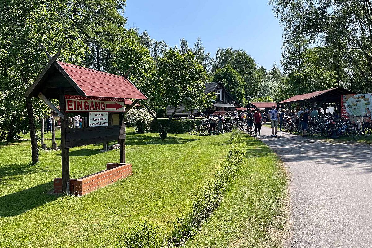 Gasthaus & Imbiss Barfuss-Park