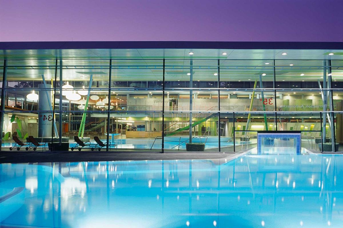 Spreewald Therme GmbH - spreewald-therme-nachtaufnahme_009