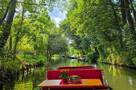 Kahnfahrt mit Grillbuffet in Burg (Spreewald)