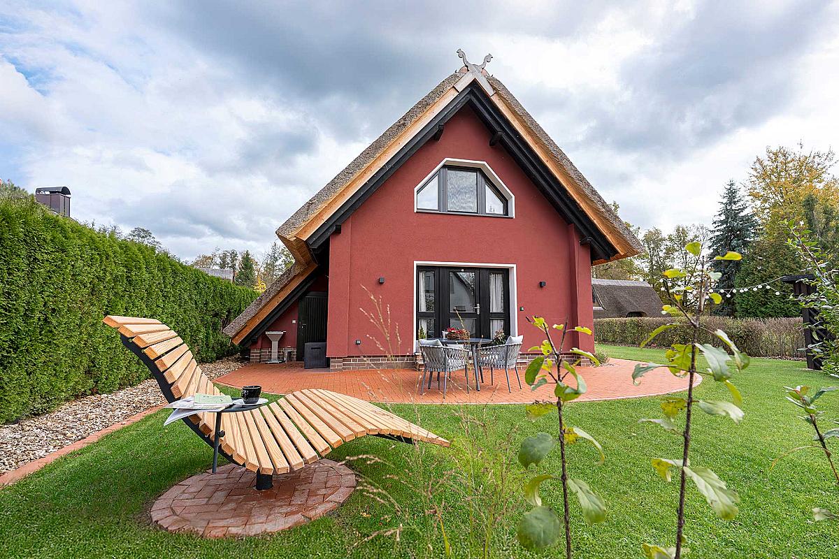 sonnenliege-ferienhaus-drei