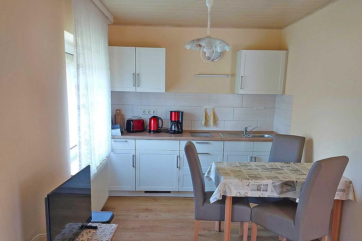 Ferienwohnung Gisela Hennig - kueche-ferienwohnung-hennig