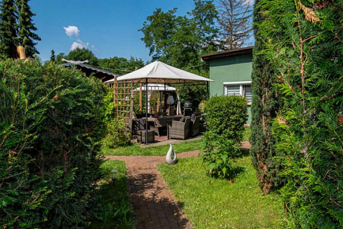 Pension Scherz – garten-sitzecke