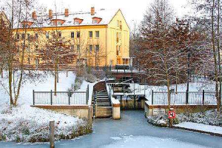Glühwein-Schleusenfahrt mit Wintergrillen