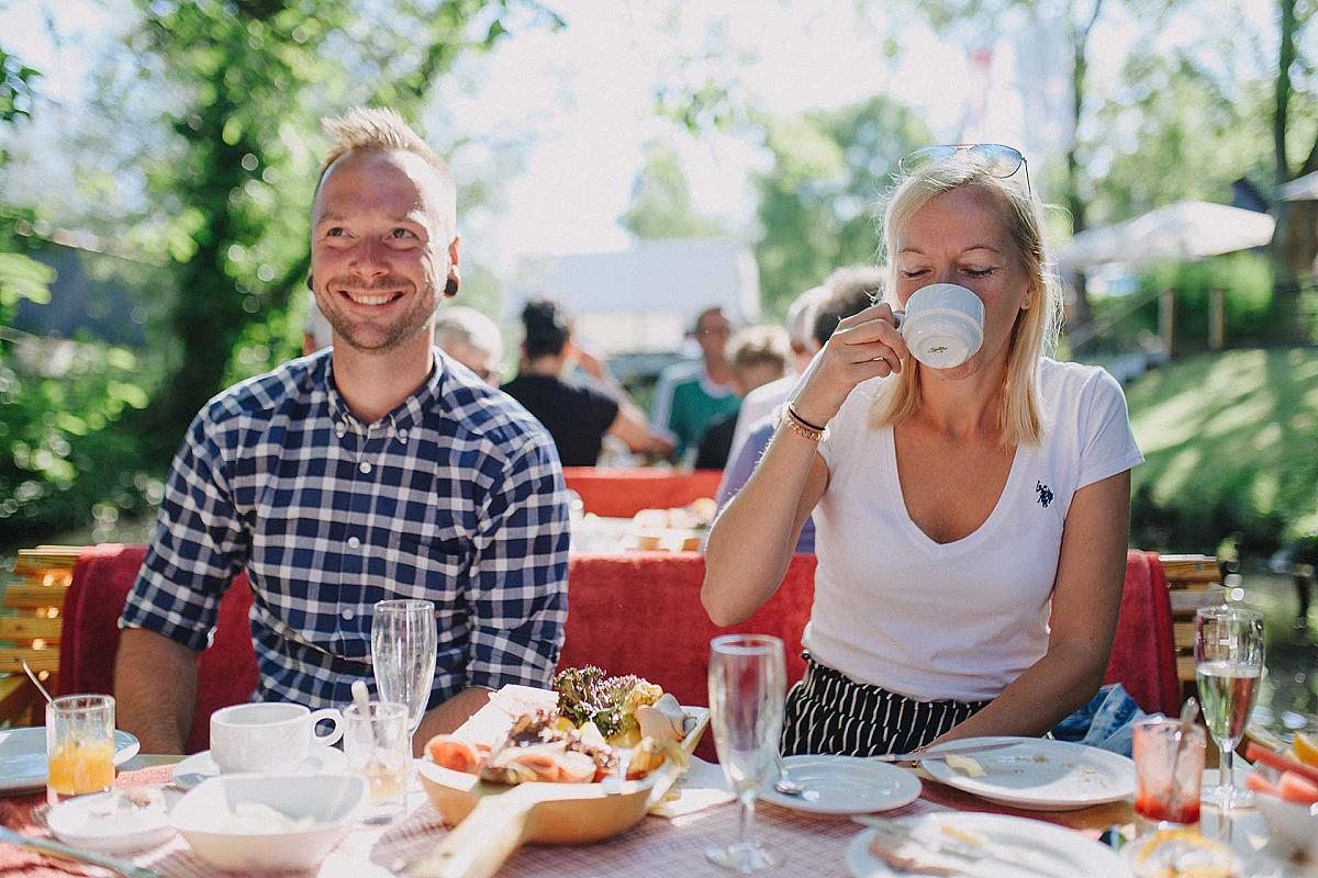 Gasthaus Lehnigksberg - Frühstück auf dem Kahn