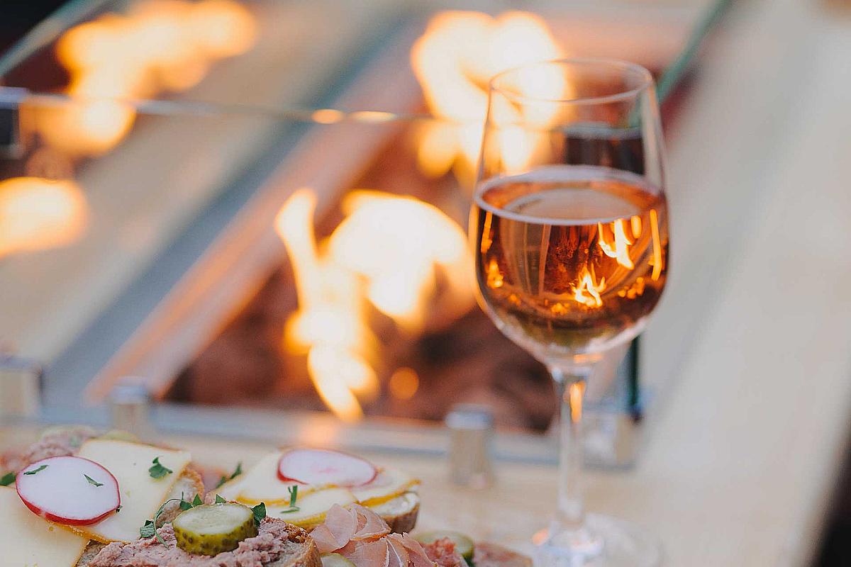 Gasthaus Lehnigksberg - Kaminkahnfahrt bei einem Glas Wein und Snack