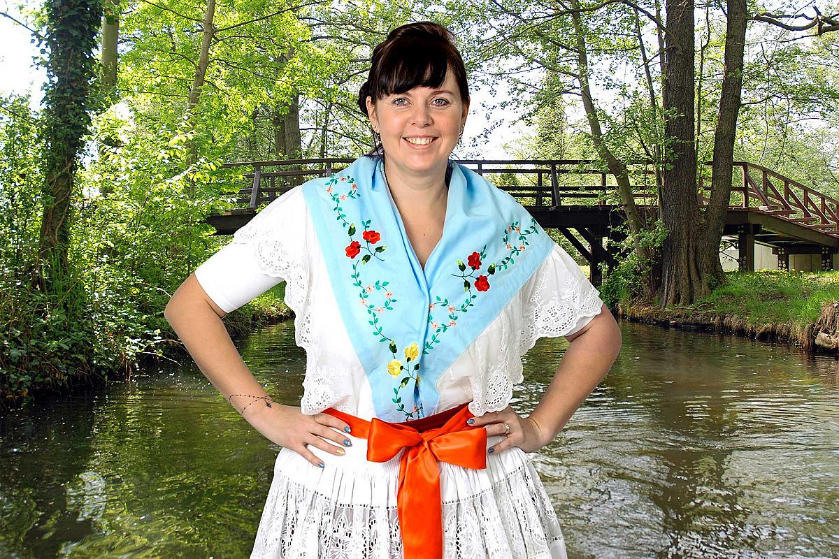 Kahnfährfrau Denise