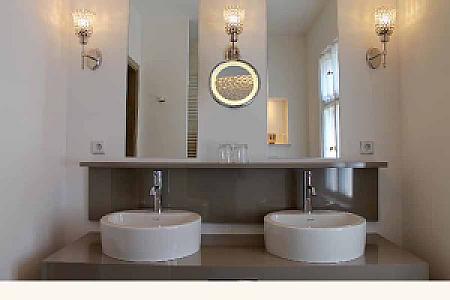 kleine SPA-Suiten